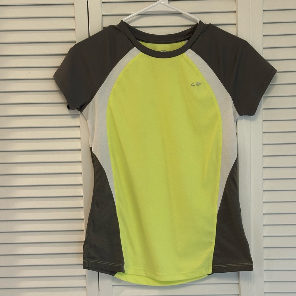 🐧3/$15 or 5/$20 - Champion semi-fitted XL (14-26) Shirt GUC